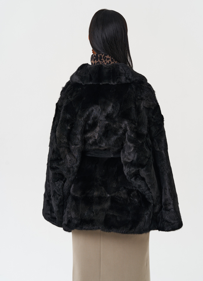 Шуба из меха норки с поясом модель № 28585 в кредит