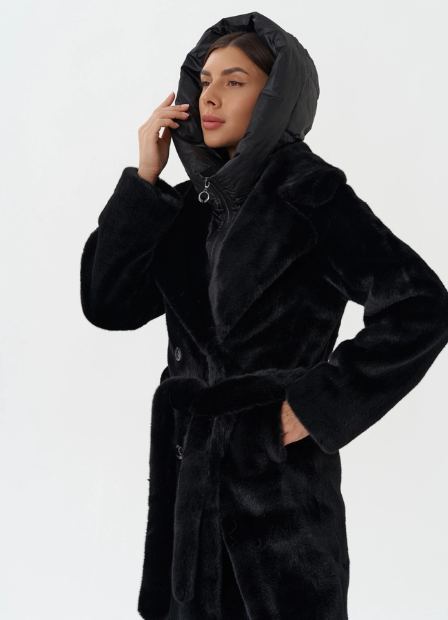 Женское пальто из экомеха с капюшоном модель № 28641 универмаг малина