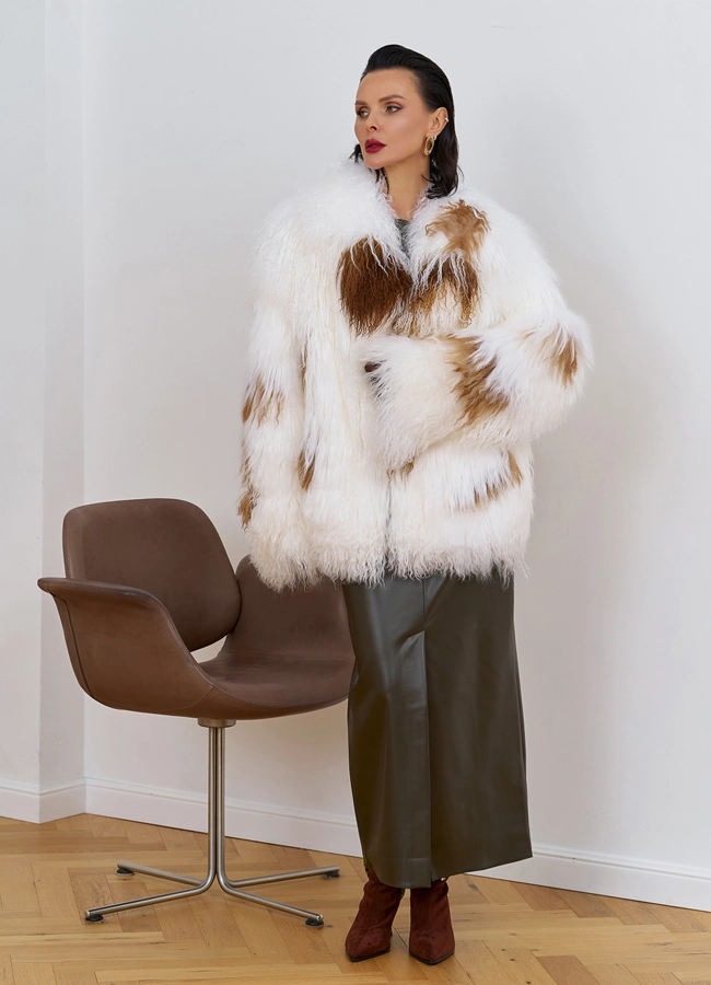 Женская шуба из меха ламы модель № 30634 в рассрочку