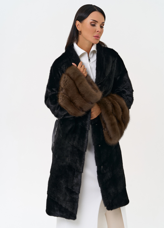 Норковая шуба с манжетами из меха куницы модель № 31200 универмаг малина