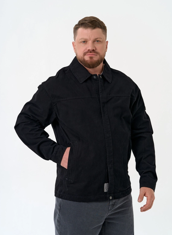 Мужская джинсовая куртка черного цвета
