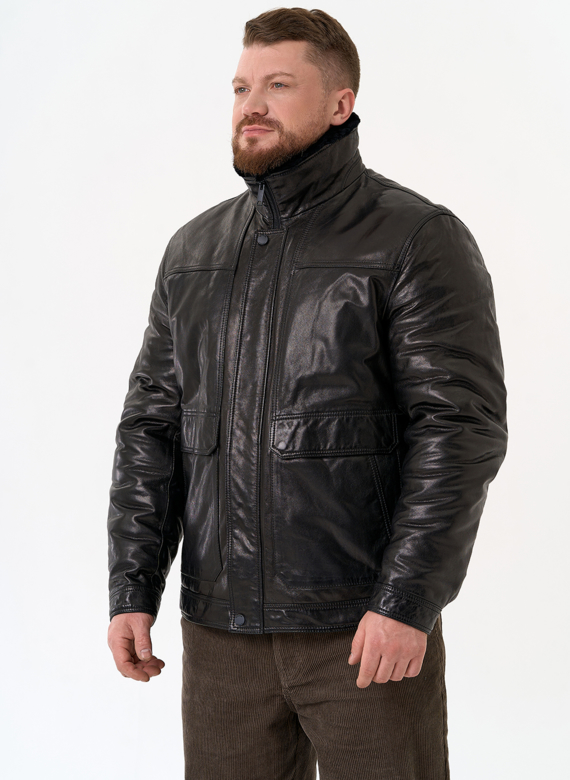 Куртка из натуральной кожи черного цвета