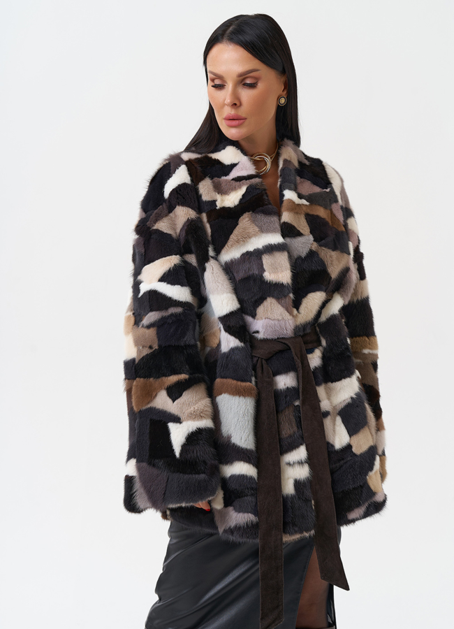 Шуба из меха норки с поясом модель № 27622 в рассрочку